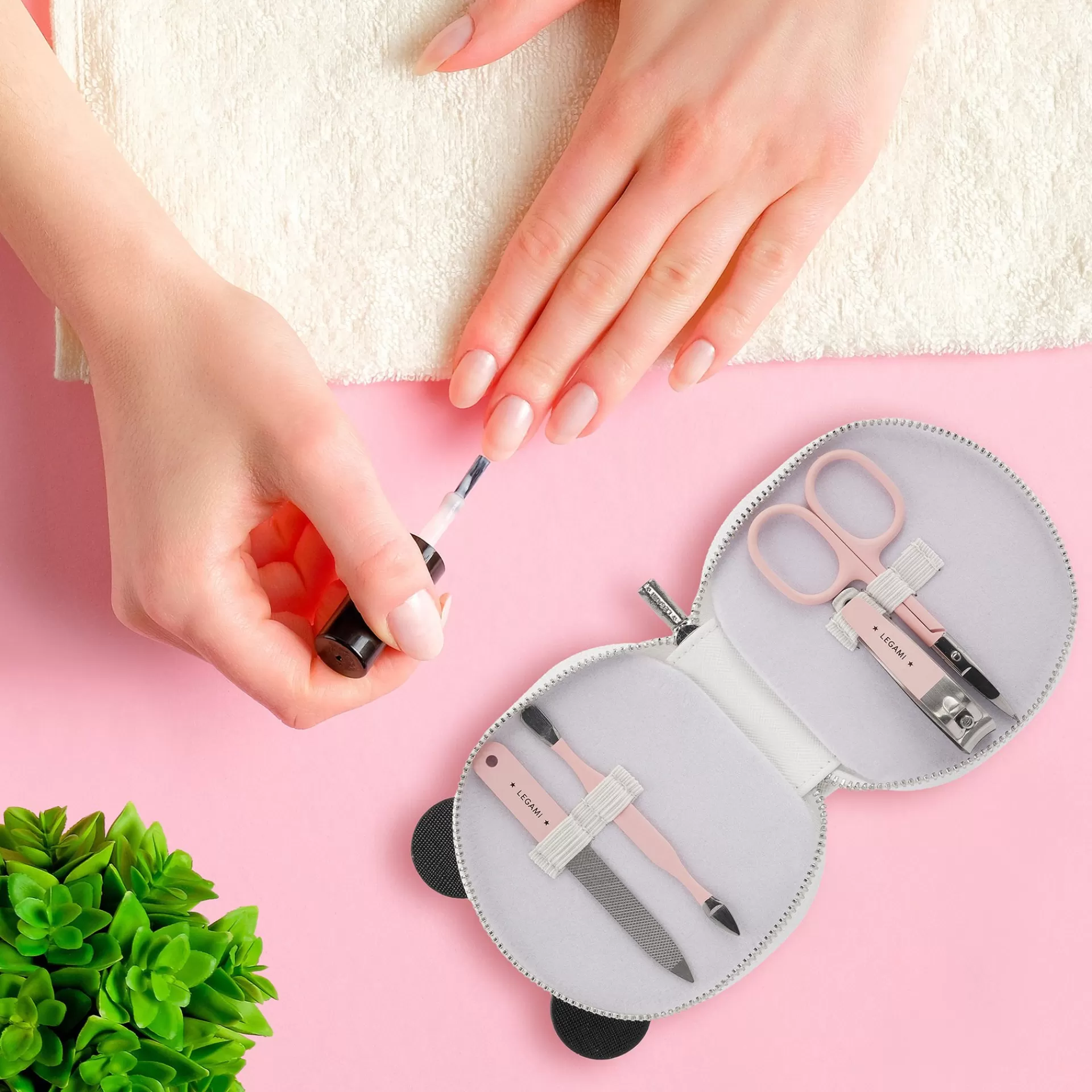Legami Milano Gesicht Und Körper^Maniküre-Set - But First, Nails!